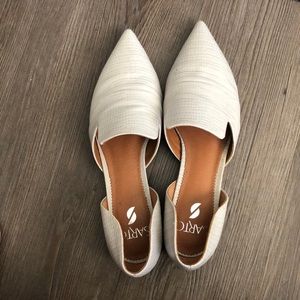 Franco Sarto snake textured loafers size 8